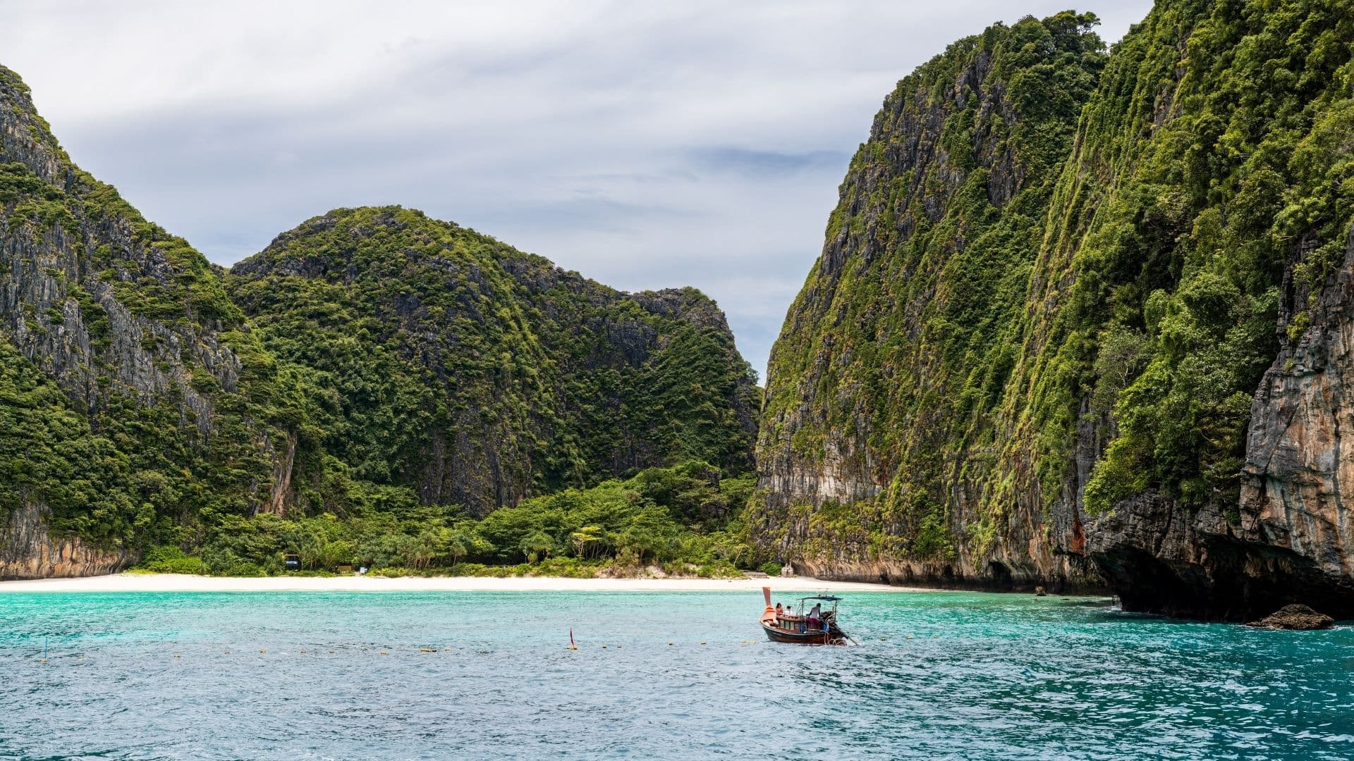 Phi Phi Islands Premium — Phuket (Catamaran + Sunset BBQ)
