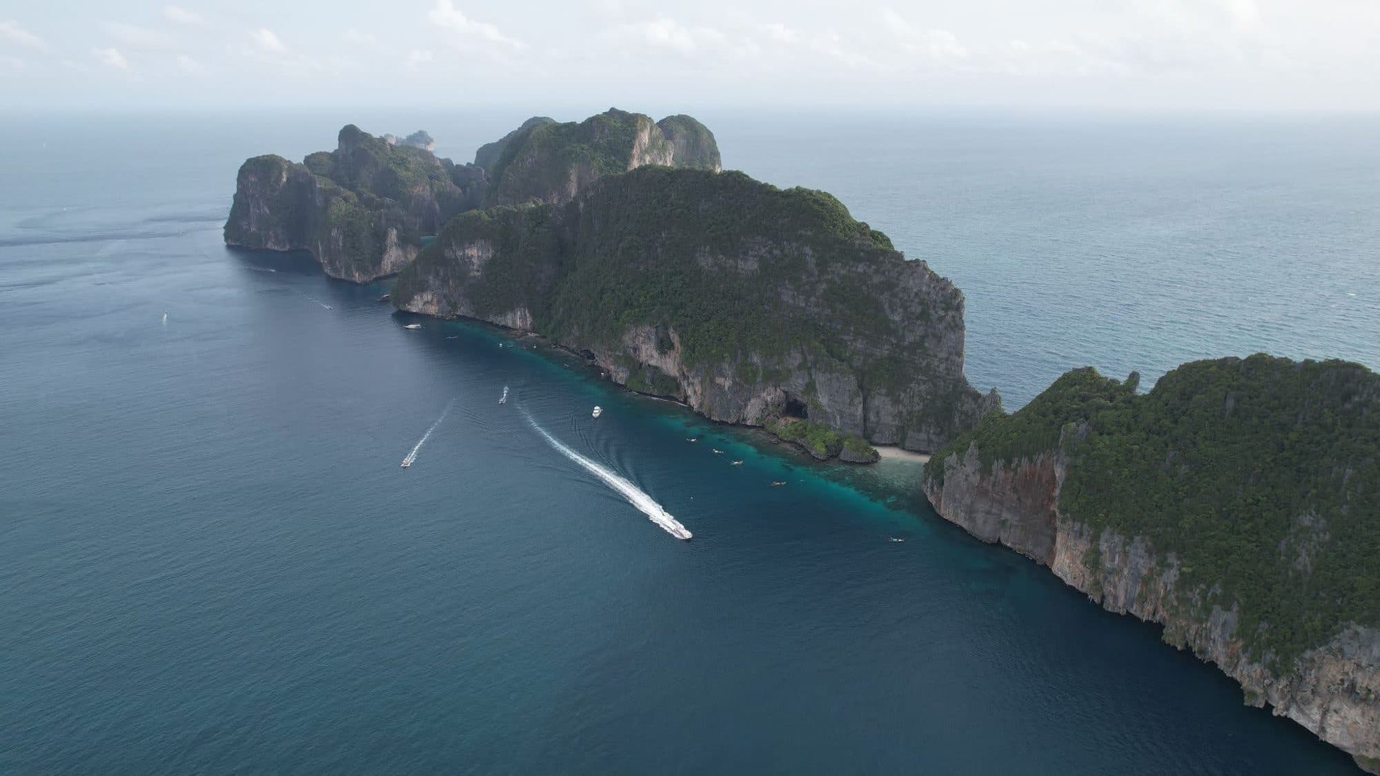 Private Speed Boat — Koh Phi Phi (tailor-made itinerary)